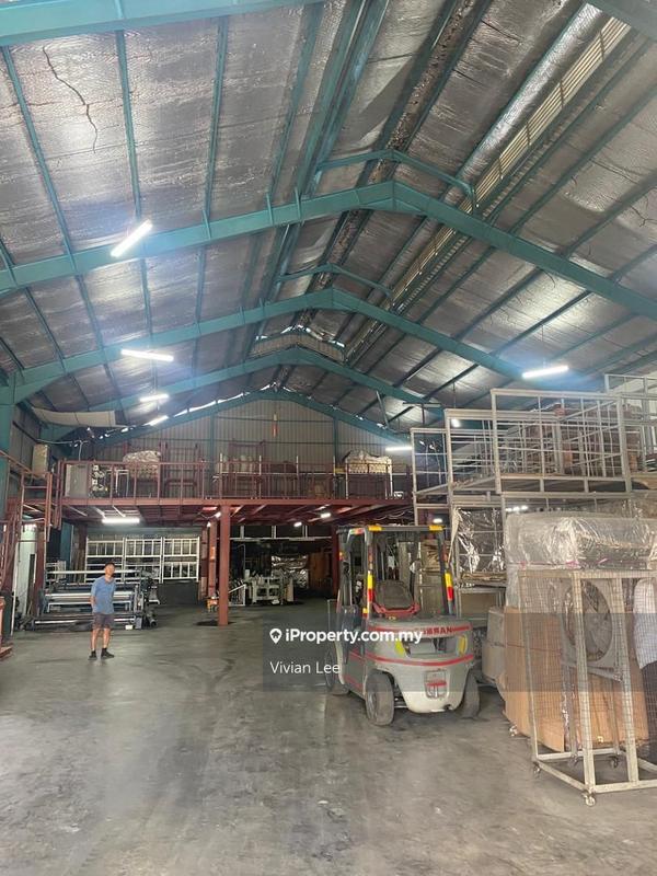 Detached Factory untuk Dijual di Batu 17 Rawang, Rawang oleh Vivian Lee - iProperty.com.my