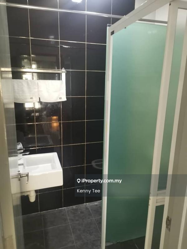 Kediaman Servis untuk Disewa di Mesahill oleh Kenny Tee - Bathroom - iProperty.com.my