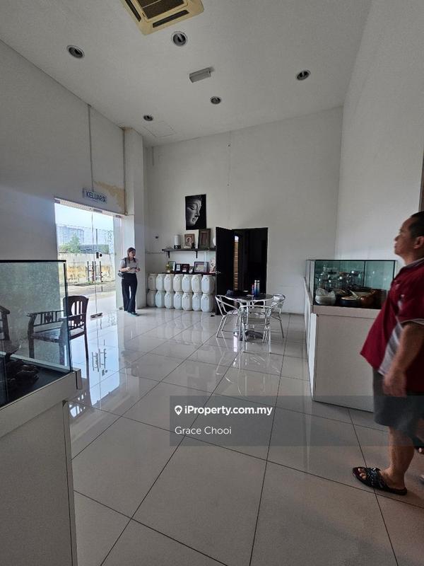 Semi-D Kilang untuk Dijual di Taman Perindustrian Bukit Serdang, Seri Kembangan oleh Grace Chooi - iProperty.com.my