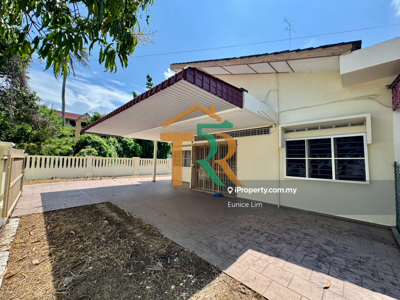 Semi-Detached House for Sale in Taman Tanjung, Muar by Eunice Lim - iProperty.com.my
