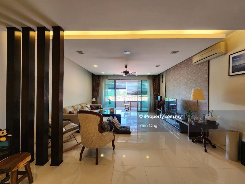 For Sale - Ara Hill Condominium