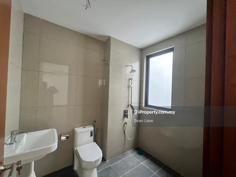3.5-storey Terraced House for Sale in Empire Residence , Damansara Perdana, Petaling Jaya by Sean Liew - iProperty.com.my