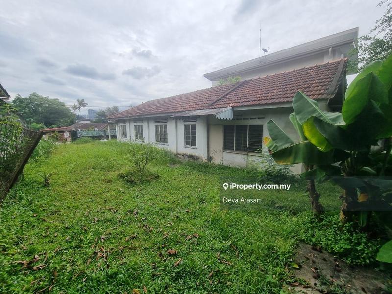 Rumah Berkembar untuk Dijual di Seksyen 6, Petaling Jaya oleh Deva Arasan - iProperty.com.my