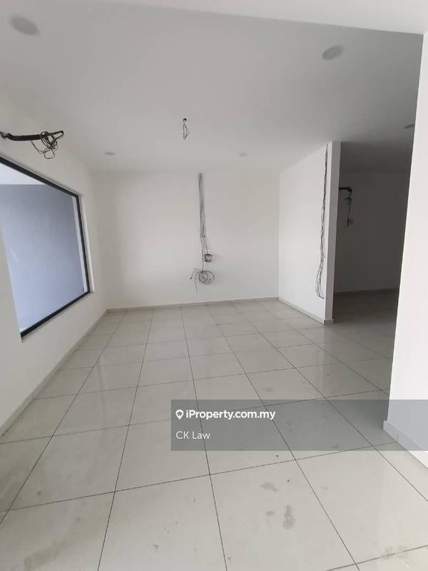 Rumah Berangkai 2 Tingkat untuk Dijual di Kajang East, Semenyih oleh CK Law - iProperty.com.my