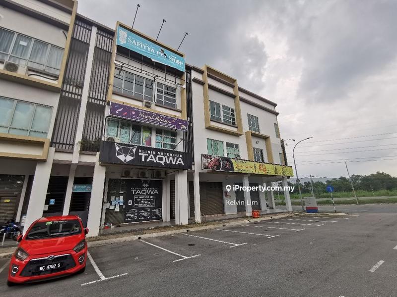 Shop for Sale in Bandar Bestari Klang, Klang by Kelvin Lim - iProperty.com.my