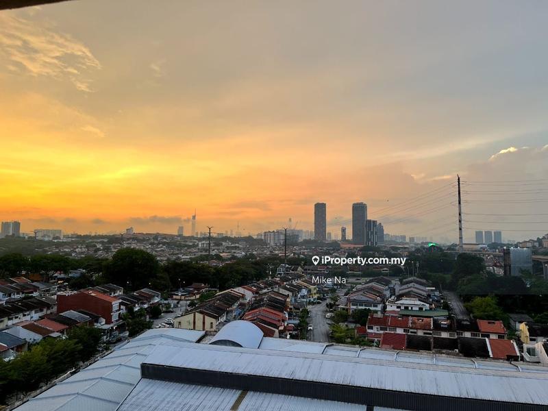 Service Residence for Sale in Connaught Avenue by Mike Na - iProperty.com.my