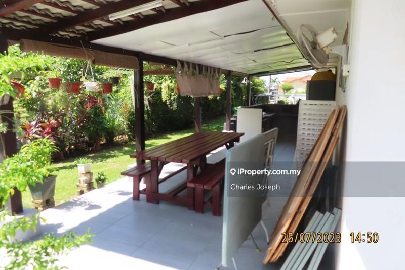 Bungalow House untuk Dijual di Taman Tanjung, Port Dickson oleh Charles Joseph - iProperty.com.my