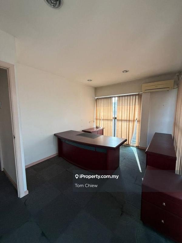 Kilang Berkembar untuk Dijual di Taman Desa Cemerlang, Ulu Tiram oleh Tom Chiew - iProperty.com.my