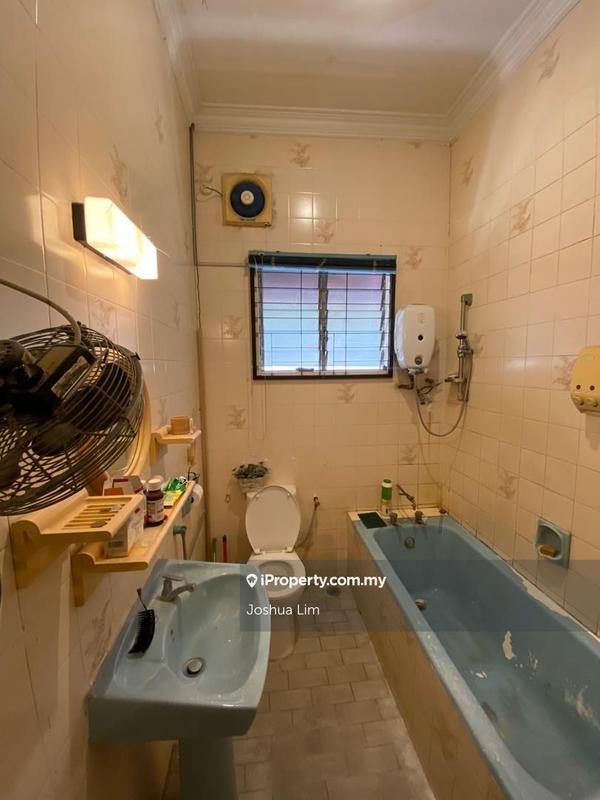 Bungalow House untuk Dijual di Tanjung Bungah, Penang oleh Joshua Lim - iProperty.com.my