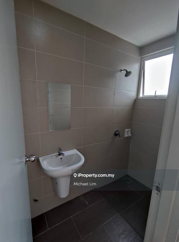 For Sale - 7 Tree Seven Residence