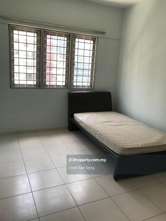 Apartment for Sale in Crescent Court by Chen Kah Seng - iProperty.com.my