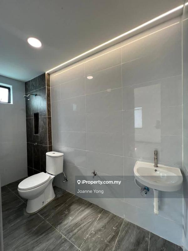 Banglo untuk Dijual di Taman Kebun Teh, Johor Bahru oleh Joanne Yong - iProperty.com.my