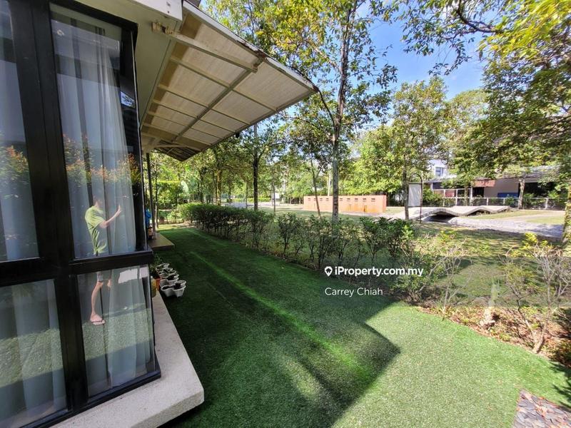 Semi-Detached House for Sale in Lake Edge, Puchong by Carrey Chiah - iProperty.com.my