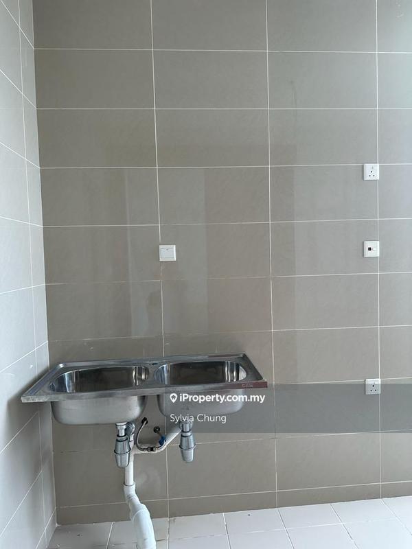 Condominium for Sale in The Peak Vista by Sylvia Chung - iProperty.com.my