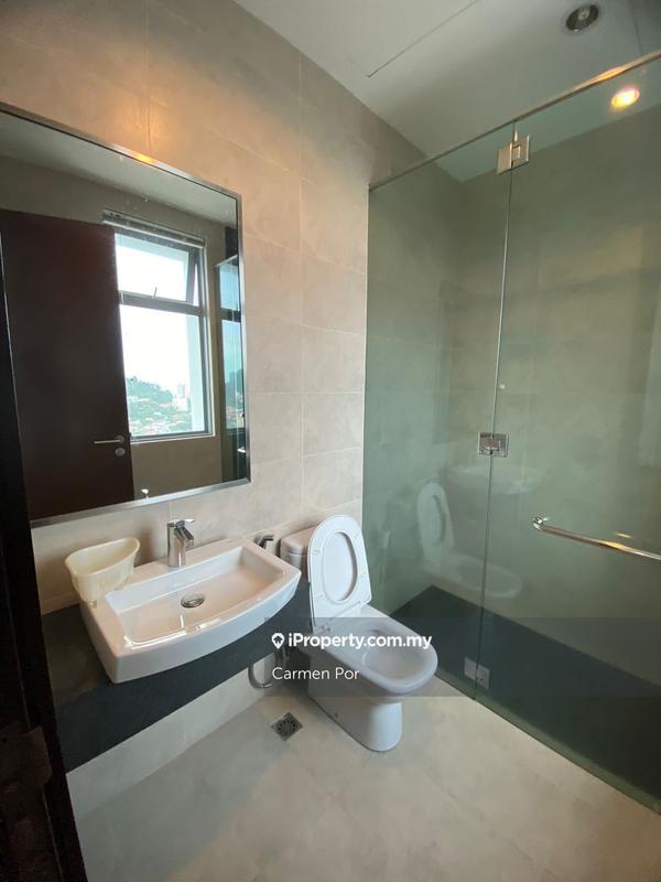 Condominium for Rent in Infinity Beachfront Condominium by Carmen Por - iProperty.com.my