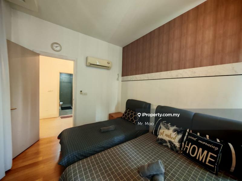 Service Residence for Sale in Bintang Fairlane Residences by Mr. Moo - iProperty.com.my