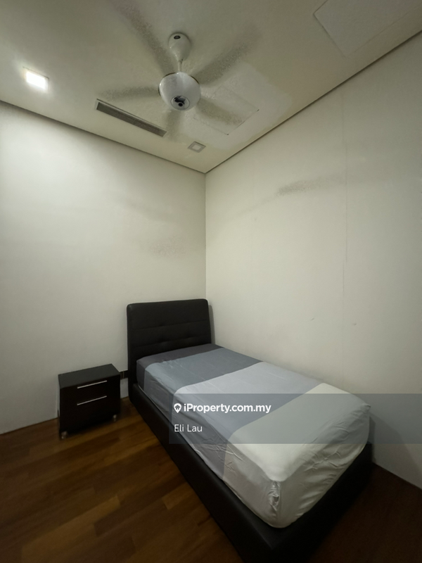Service Residence for Sale in Vipod Residence by Eli Lau - iProperty.com.my
