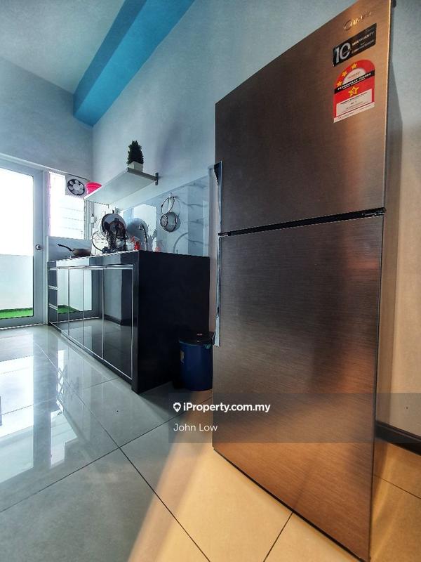 Residensi Servis untuk Dijual di D'carlton (Residensi Seri Mega) oleh John Low - iProperty.com.my