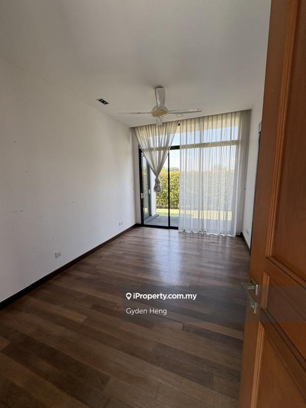Bungalow House for Sale in Leisure Farm, Gelang Patah by Gyden Heng - iProperty.com.my