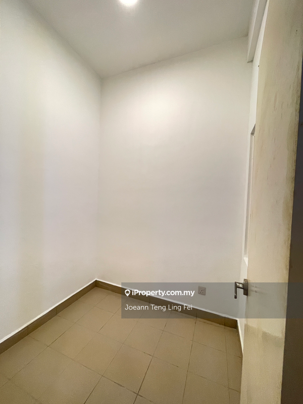 For Sale - Damansara Foresta