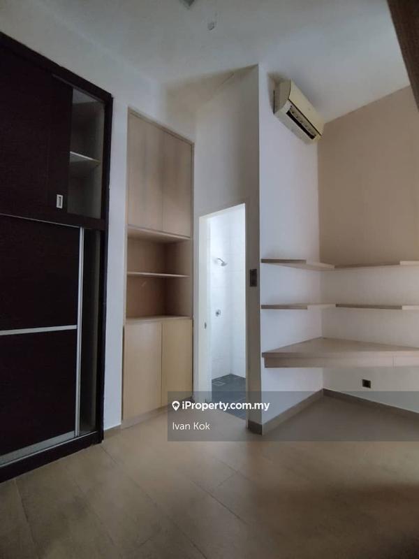 For Sale - Amaya Saujana