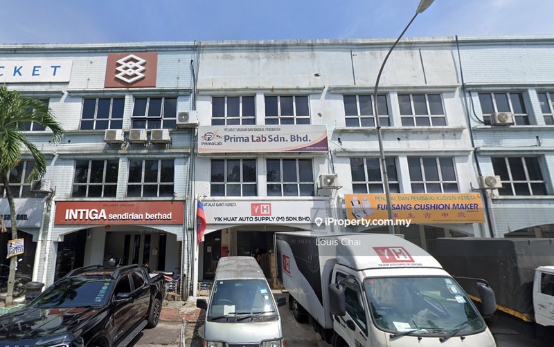 For Sale - Jalan Kuching ( ROI 4.8% / 3 Storey Shop / Limited Unit )