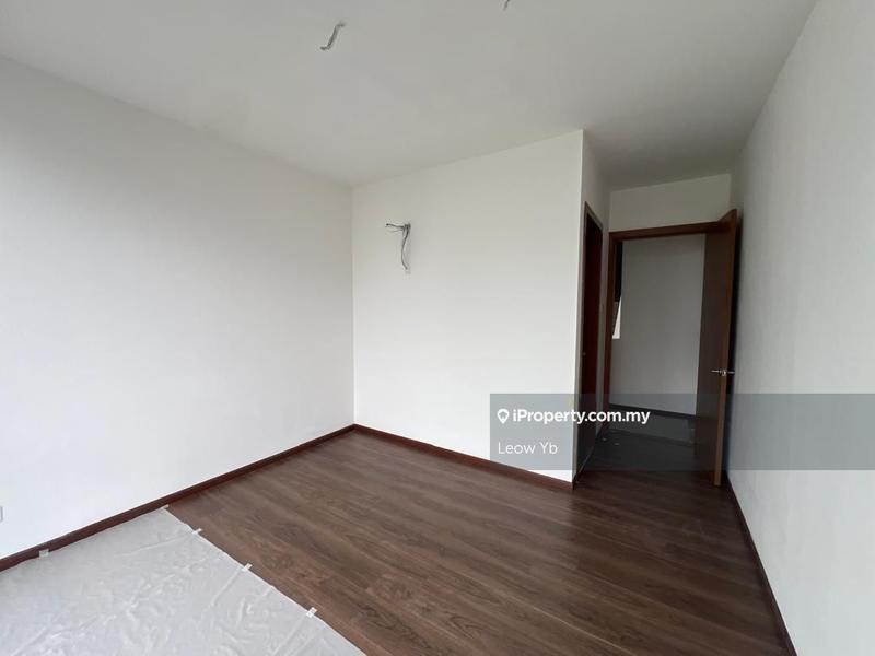 Rumah Berangkai 4 Tingkat untuk Dijual di Empire Residence, Damansara Perdana, Damansara Perdana oleh Leow Yb - iProperty.com.my