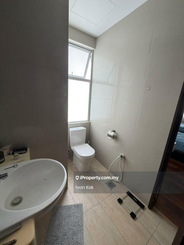 Kondominium untuk Dijual di 9 Bukit Utama Condominium oleh Ivan Kok - Bathroom - iProperty.com.my