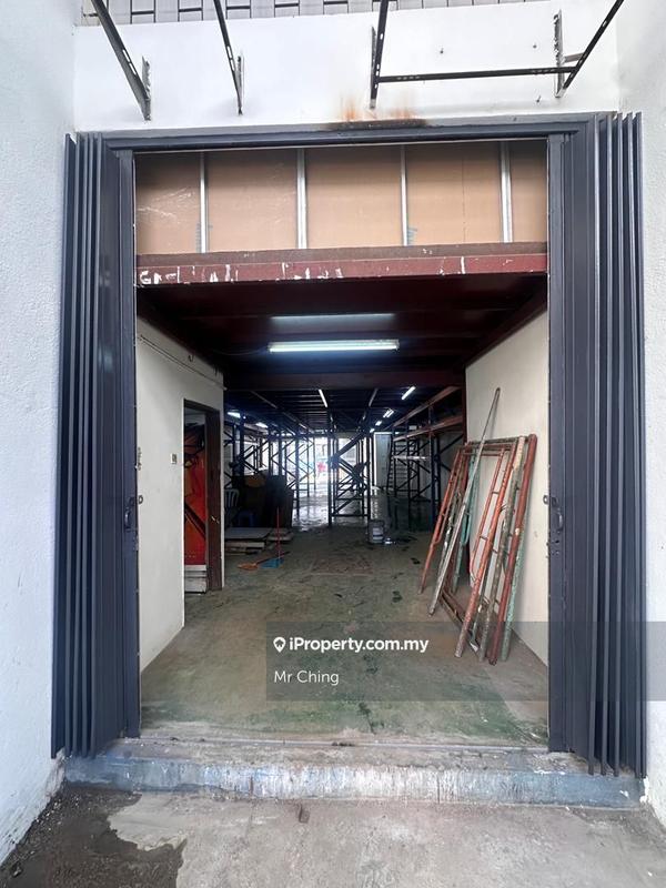 Kilang Teres untuk Disewa di Taman Sri Serdang, Seri Kembangan oleh Mr Ching - iProperty.com.my