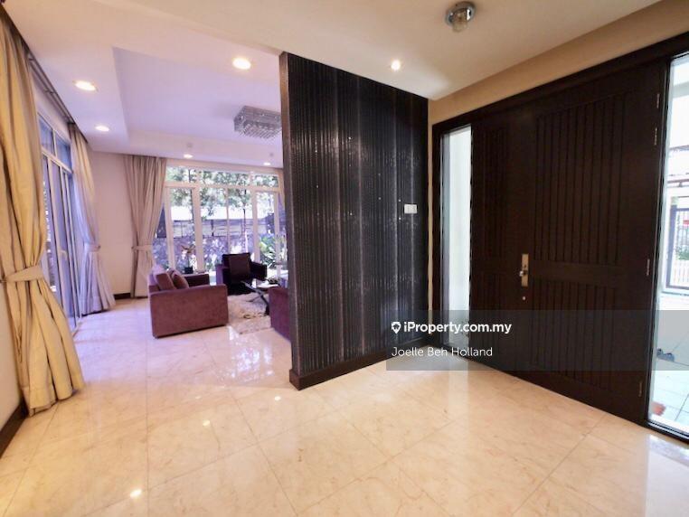 Banglo untuk Dijual di Mont Kiara, Kuala Lumpur oleh Joelle Beh Holland - iProperty.com.my