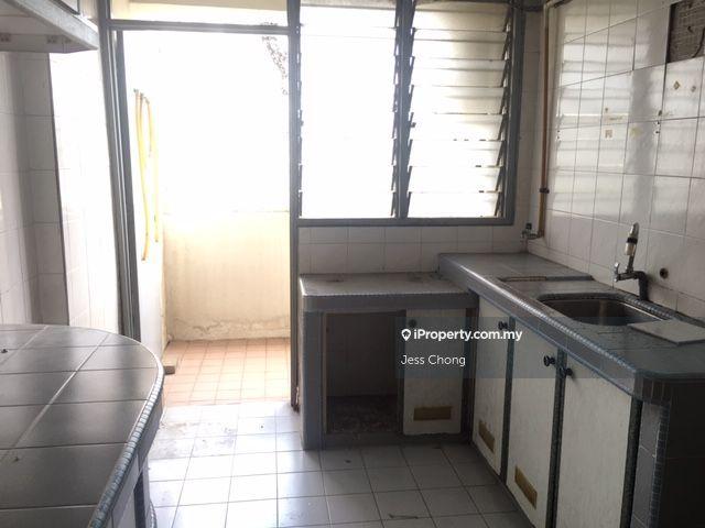 Condominium for Sale in Seri Mas Condominium by Jess Chong - iProperty.com.my