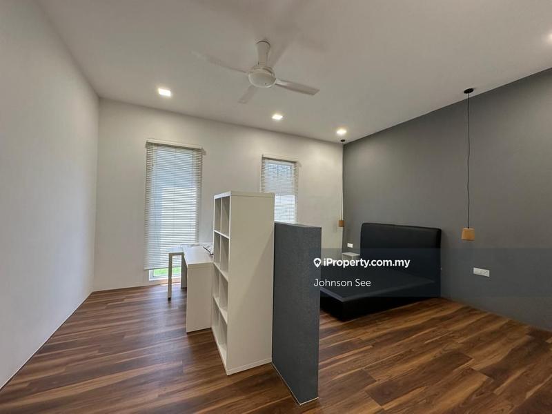 Bungalow House for Sale in Lakefront Villa, Cyberjaya by Johnson See - iProperty.com.my