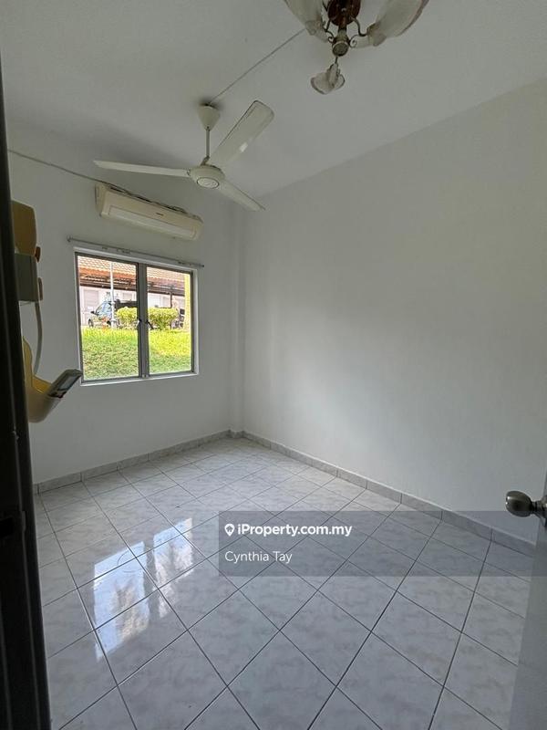 Apartment for Sale in Spanish Villa by Cynthia Tay - iProperty.com.my