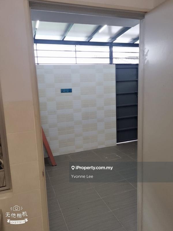 Rumah Teres 2-Tingkat untuk Dijual di Hill Park 3, Kajang oleh Yvonne Lee - iProperty.com.my