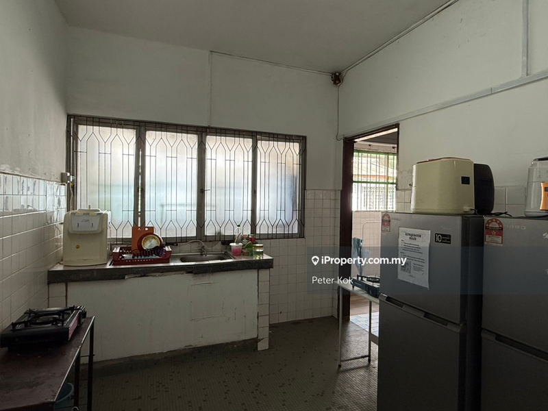 Rumah Berangkai 2 Tingkat untuk Dijual di SS2, Petaling Jaya oleh Peter Kok - iProperty.com.my