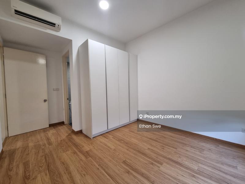 Service Residence for Sale in East Parc @ Manjalara by Ethan Swe - Bedroom - iProperty.com.my