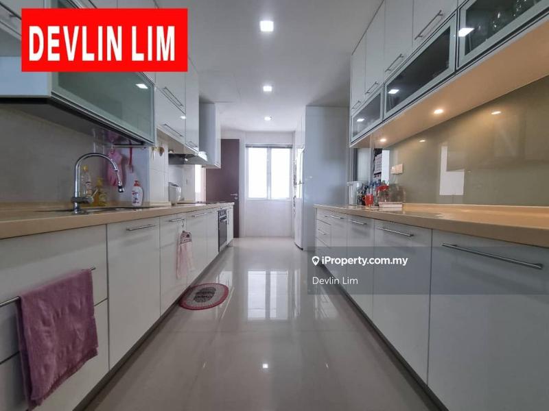 Condominium for Sale in Bayu Ferringhi Condominiums by Devlin Lim - iProperty.com.my