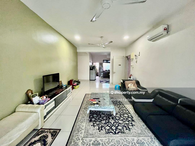 Condominium for Sale in Lake Vista Residence (Tasik Vista Residen) by Ahmad Fadlee - iProperty.com.my