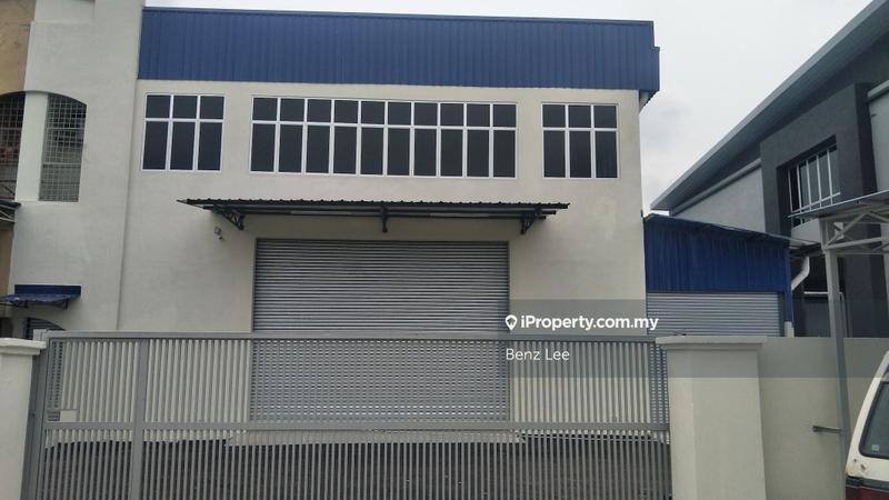 For Sale - (Semi Detached) Kepong Taman Perindustrian Tago