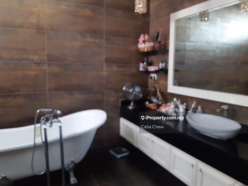Semi-Detached House for Sale in Seksyen 13, Shah Alam by Celia Chew - iProperty.com.my