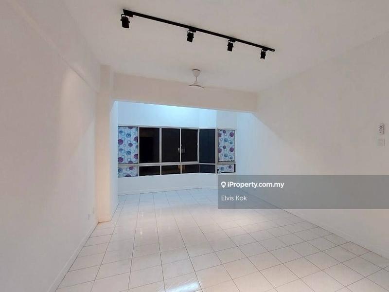 For Sale - The Pearl (Pearl Point)