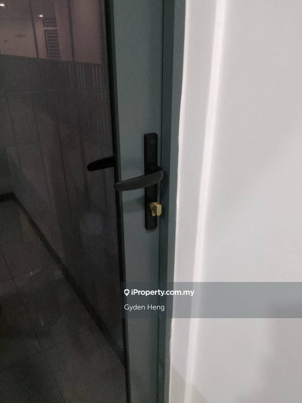 Service Residence for Sale in Crescent Bay Suites (Teluk Bayu) by Gyden Heng - iProperty.com.my