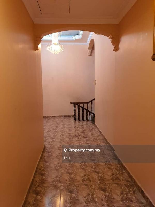 Rumah Berangkai 2.5 Tingkat untuk Dijual di Taman Bukit Desa, Taman Desa oleh Lau Mee Ling - iProperty.com.my