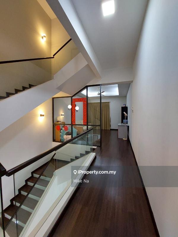 Rumah Berkembar untuk Dijual di Taman Saujana Suria, Kajang oleh Mike Na - iProperty.com.my