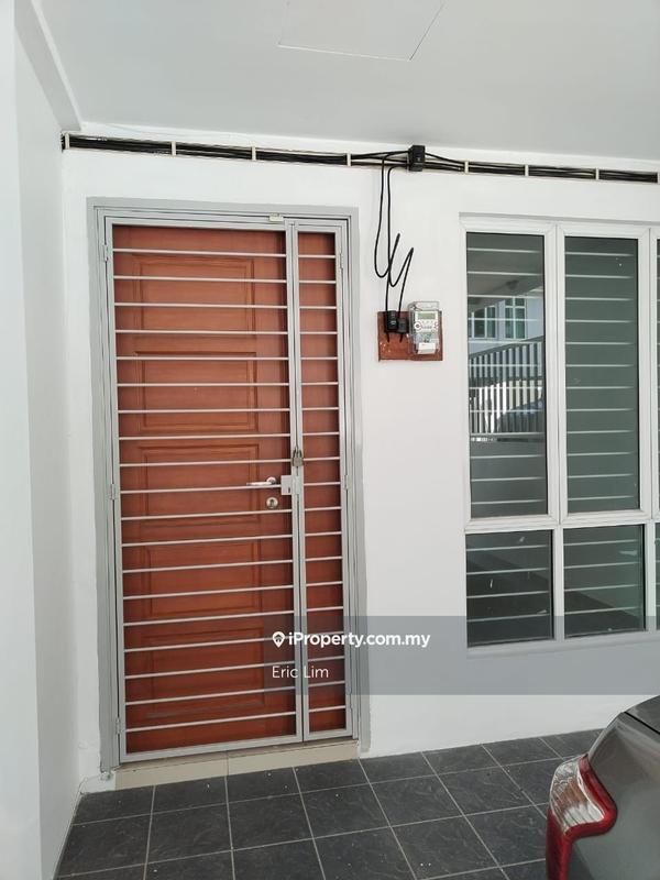 Rumah Bandar untuk Dijual di Chestwood Terrace 1, Bandar Utama, Kayu Ara oleh Eric Lim - iProperty.com.my
