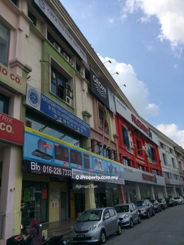 Shop / Office untuk Dijual di Petaling Jaya, Selangor oleh Adman Tan - iProperty.com.my
