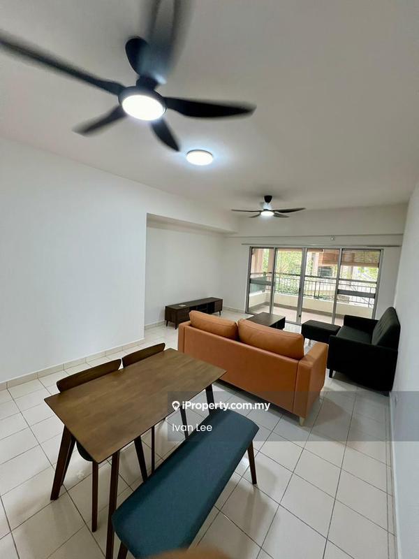 Condominium for Rent in Seri Maya Condominium by Ivan Lee - Living Room - iProperty.com.my