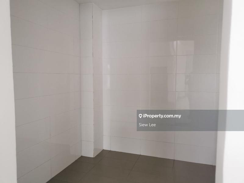 Rumah Berangkai 3 Tingkat untuk Dijual di Kota Damansara, Selangor oleh Siew Lee - iProperty.com.my