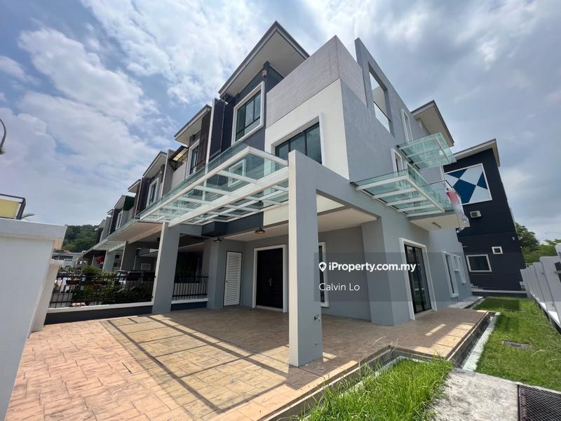 Rumah Berangkai 3 Tingkat untuk Dijual di Taman Damai Utama, Bandar Kinrara oleh Calvin Lo - iProperty.com.my
