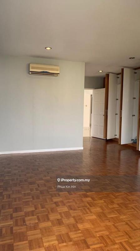 For Rent - Merak Kayangan Court